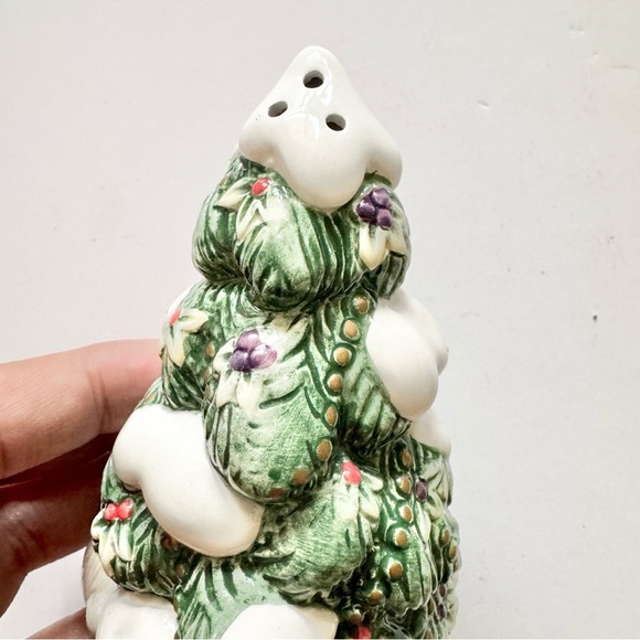 Fitz & Floyd Florentine Holiday 2003 Salt Pepper Shakers (Santa & Rabbit) in box - Picture 6 of 12